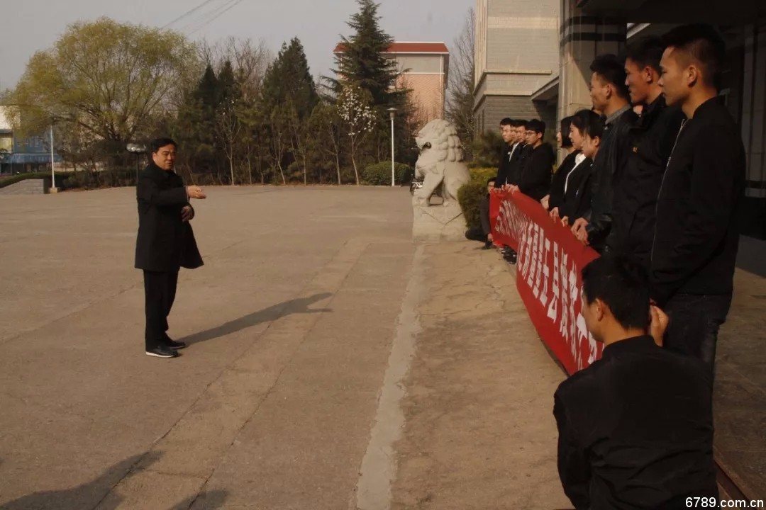 口腔醫(yī)學(xué)|護理招生|民辦學(xué)校|口腔醫(yī)學(xué)|民辦院校招生|力明學(xué)院|山東|中西醫(yī)結(jié)合|醫(yī)學(xué)|臨床醫(yī)學(xué)|口腔醫(yī)學(xué)|中醫(yī)|中藥|護理|針灸|推拿|大學(xué)|學(xué)院|民辦|私立|高職|?？苵本科|成人教育|遠程教育|脫產(chǎn)|業(yè)余|函授|夜大|理工|文史|藝術(shù)|體育|護士管理公司|南丁格爾|幸福公社|養(yǎng)老院