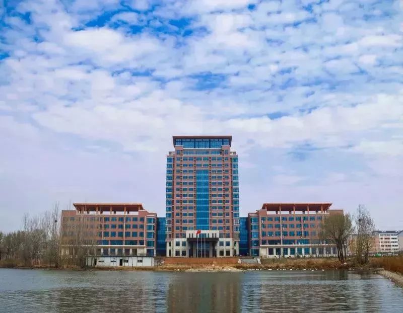 undefined 山東力明科技職業(yè)學(xué)院