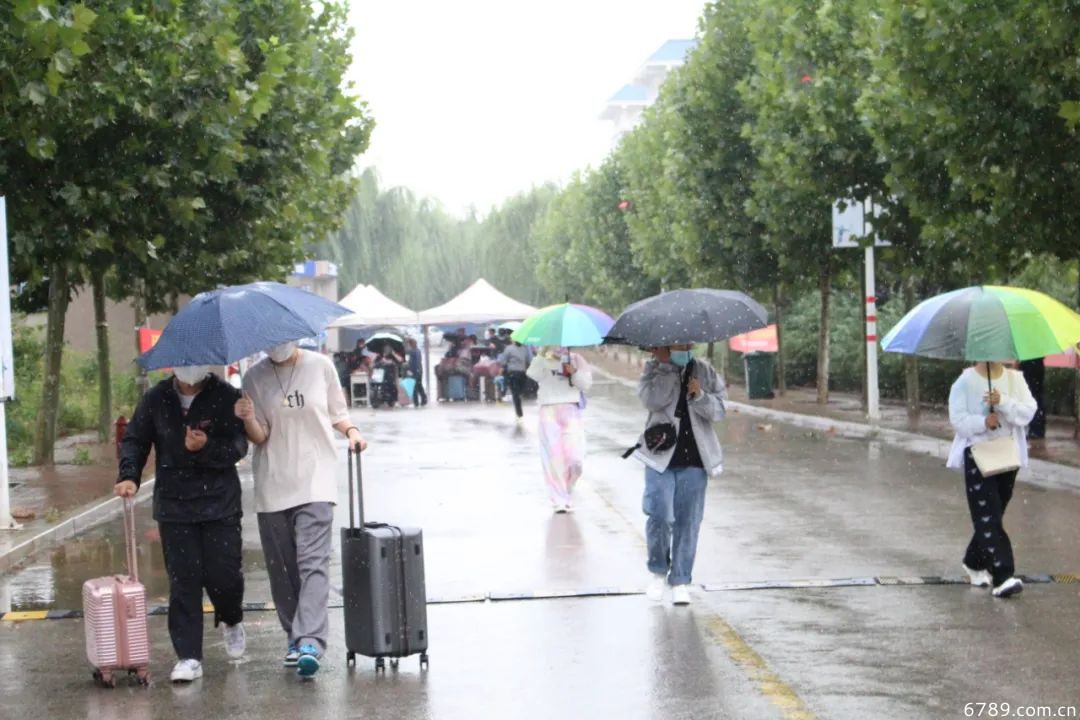 39.jpg 山東力明科技職業(yè)學院